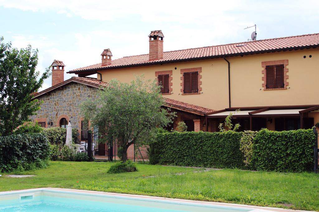 Appartamento Vacanze Magnolia E Glicine Tuoro sul Trasimeno Exteriör bild
